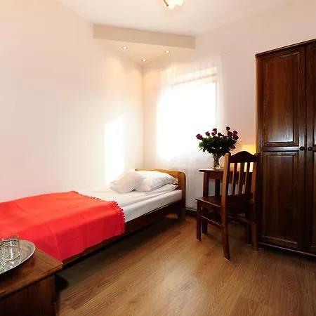 Casa de hóspedes Julia 3*